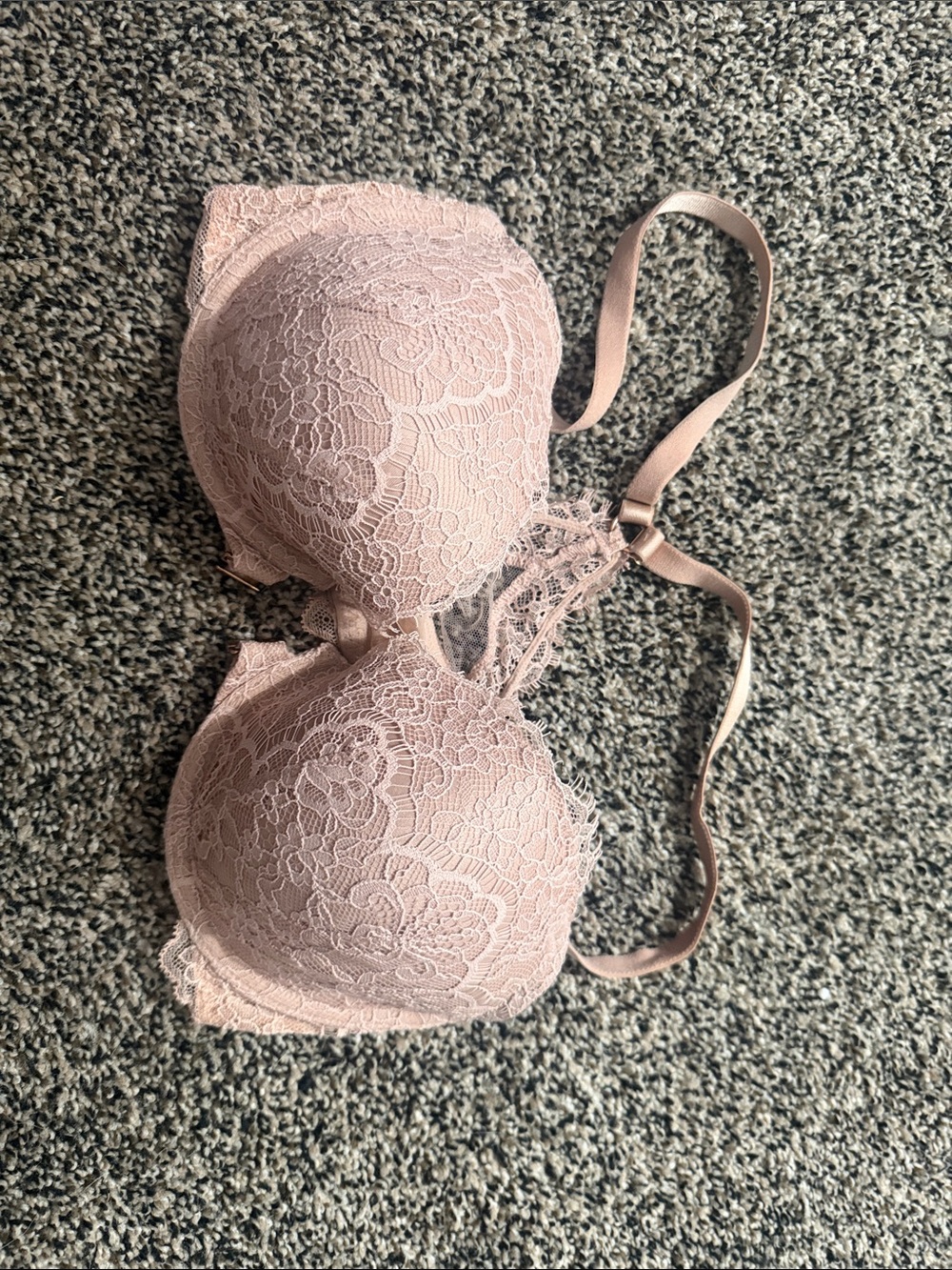 Victoria Secret Lace Push-Up Bra - Blush Pink